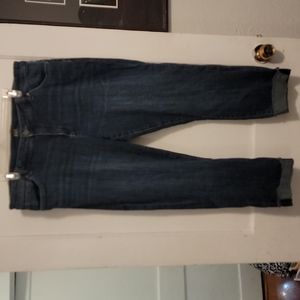 Kut from the Kloth ankle straight leg jeans